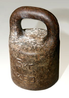 old-russian-kettlebell